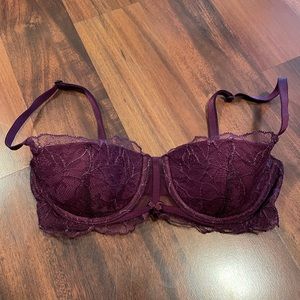 Victoria's Secret Plum Lace Underwire Bra
